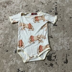 Milkbarn Baby Girl Elephant Onesie Size 6-12 Months